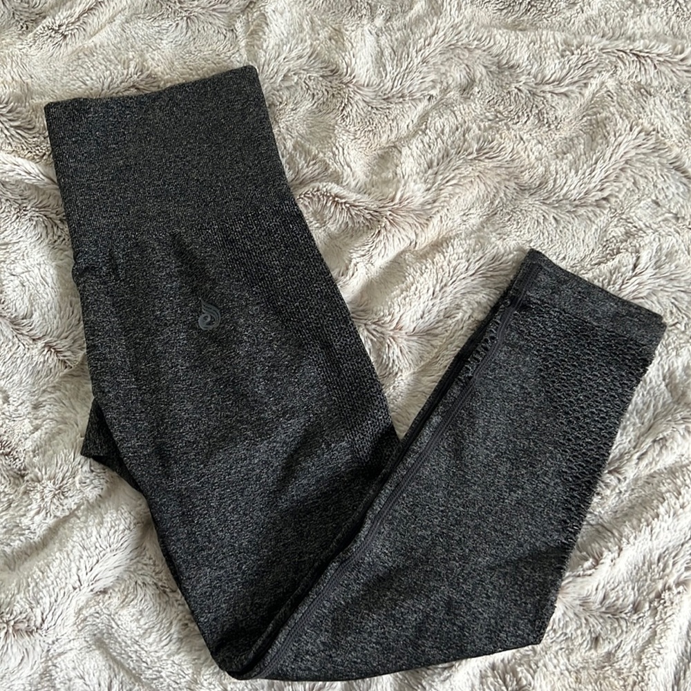 Ryderwear Seamless Staples Leggings